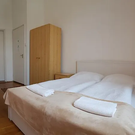 Westend Minihotel Maison d'hôtes