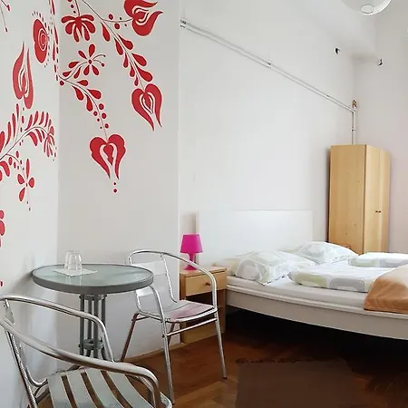Westend Minihotel