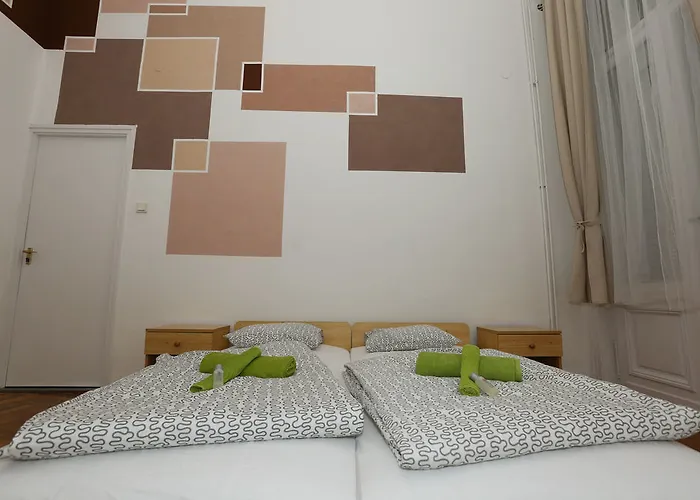 Westend Minihotel Pensiune 3*