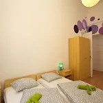 ゲストハウス Westend Minihotel