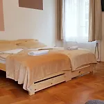 ゲストハウス Westend Minihotel ブダペスト
