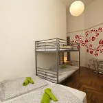 Westend Minihotel ゲストハウス