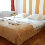 ゲストハウス Westend Minihotel ブダペスト