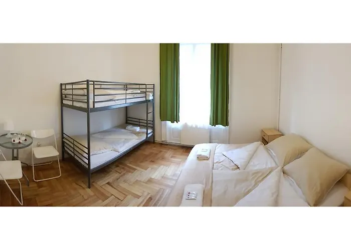Gasthof Westend Minihotel Budapest