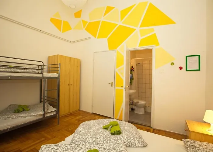 Gasthof Westend Minihotel Budapest